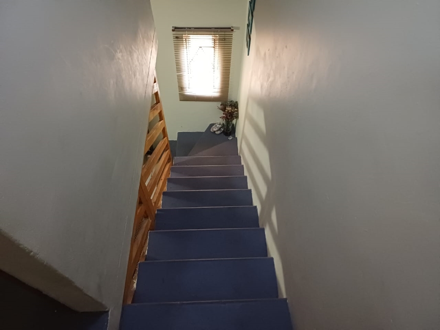 2 Bedroom Property for Sale in Delft Western Cape